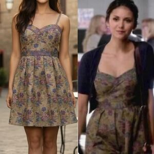 ASO Elena Gilbert The Vampire Diaries Free People Tapestry Dress Size 8 Y2K